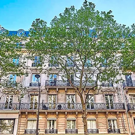 New And Exceptional Madeleine/concorde 2* Paris